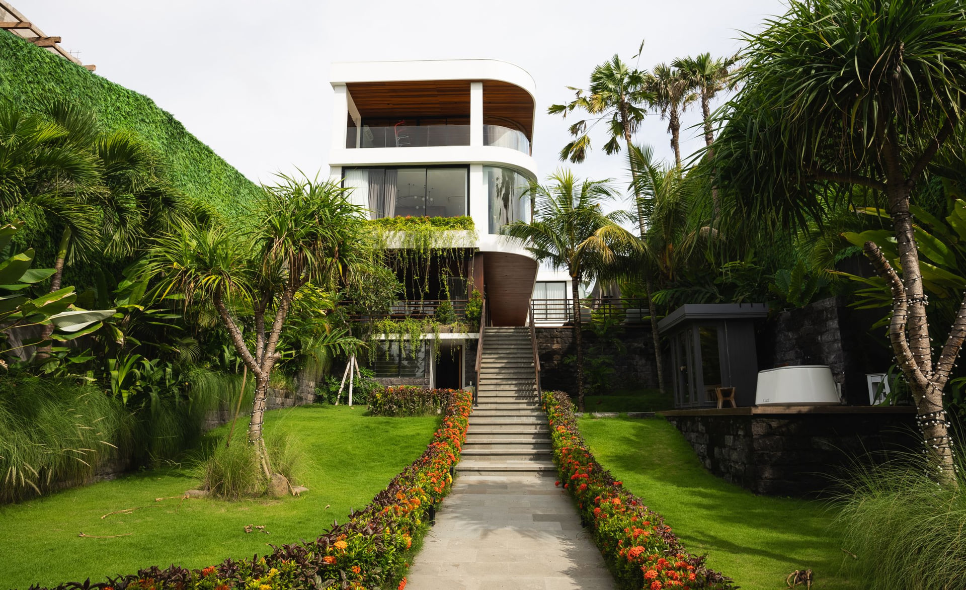 Exclusive Villa with private Spa and skatepark photo 2