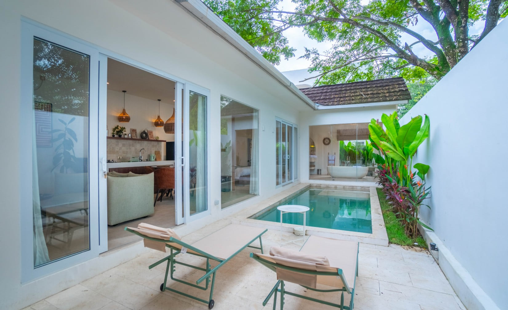 Villa with Office Near Melasti Beach photo 2