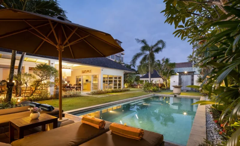 Elegant Tropical villa