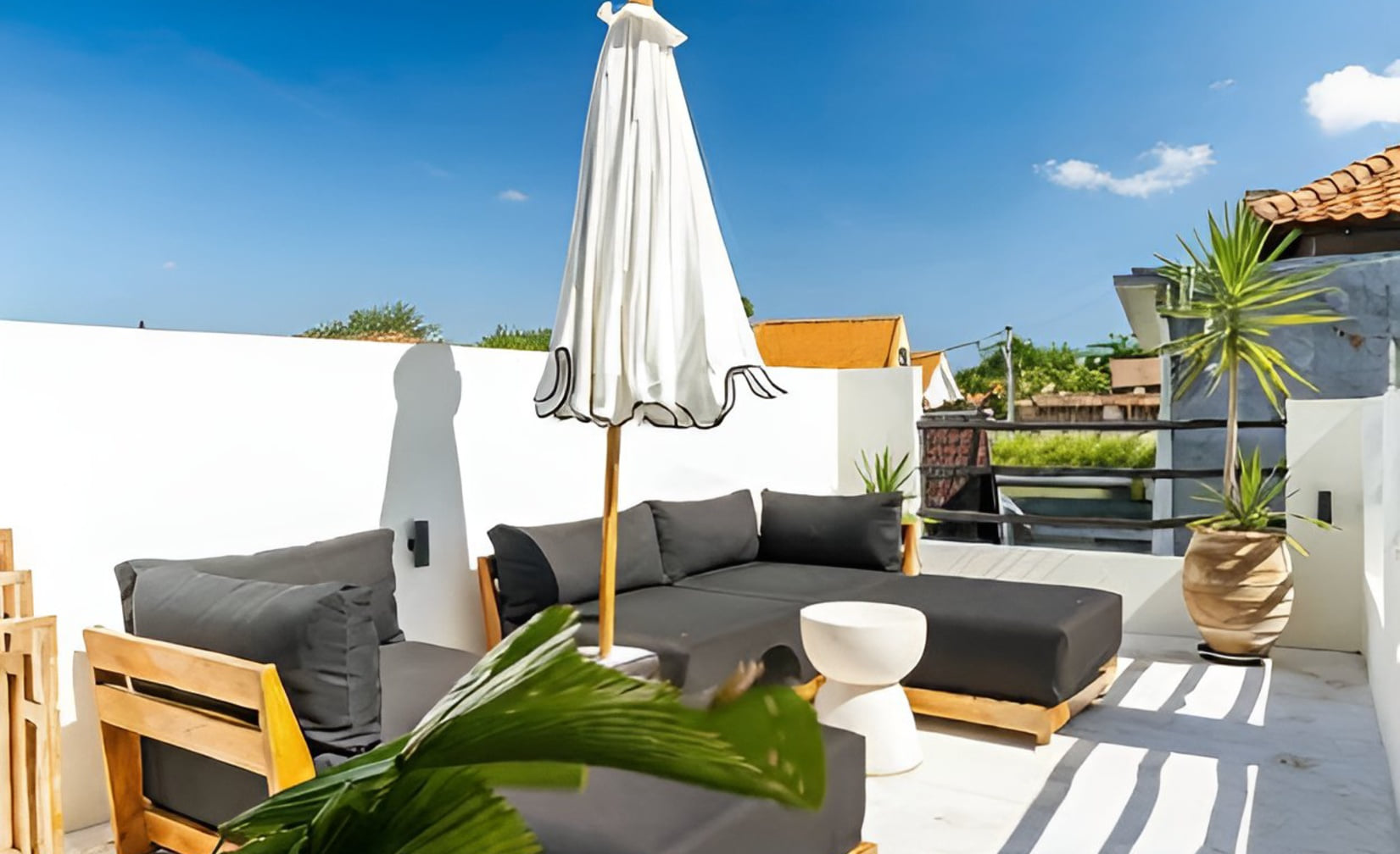 Two bedroom villa in the heart of Canggu photo 2