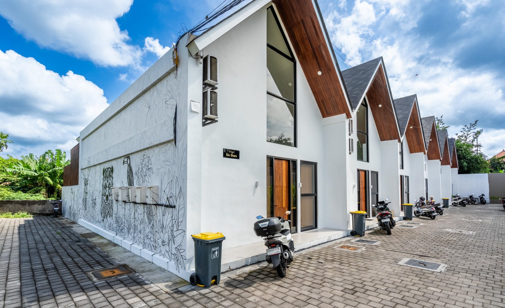 Cozy villa with rice views photo 2