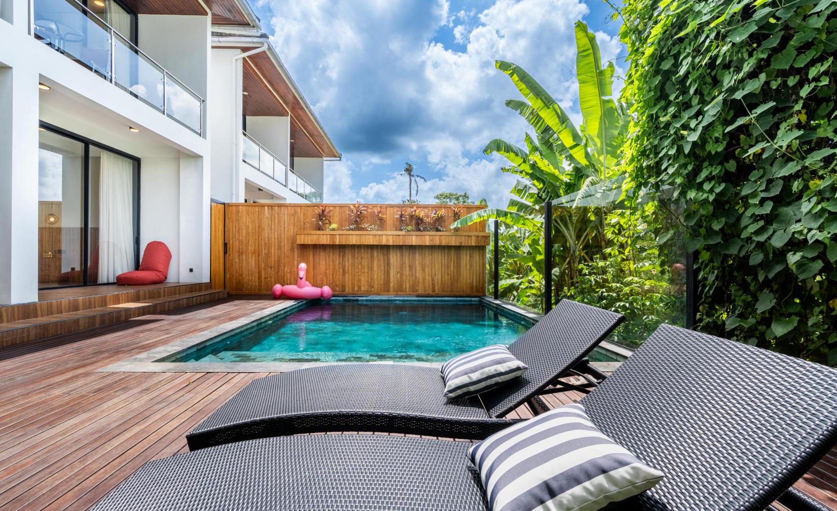 Spacious four bed for sale in Canggu photo 2